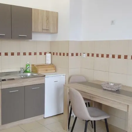Grand Apartment *